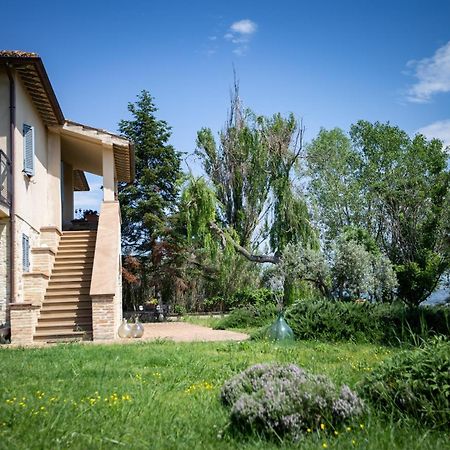 Agriturismo Qui E Ora Беванья Екстер'єр фото
